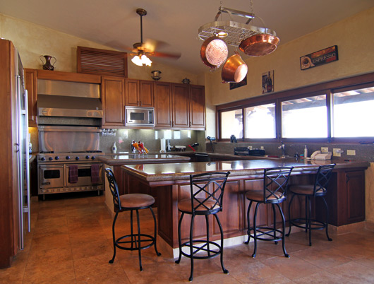 Kitchen in a 3 Bedroom Cascadas de Pedregal CondoB